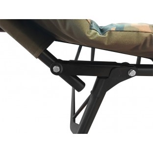detail Zfish lehátko Shadow Camo Bedchair