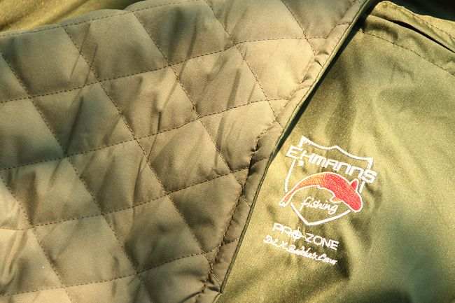 detail Ehmanns přehoz na spacák Pro Zone DLX Bedchair Cover
