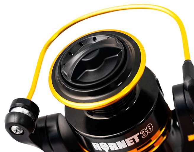 detail Delphin rybářský naviják Hornet