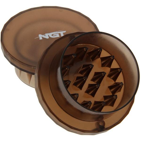 detail NGT Bait Grinder drtička