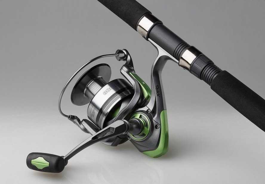 detail Dam prut Full Cat XP Spin 2,40m 40-150g Combo + naviják 6000 FD