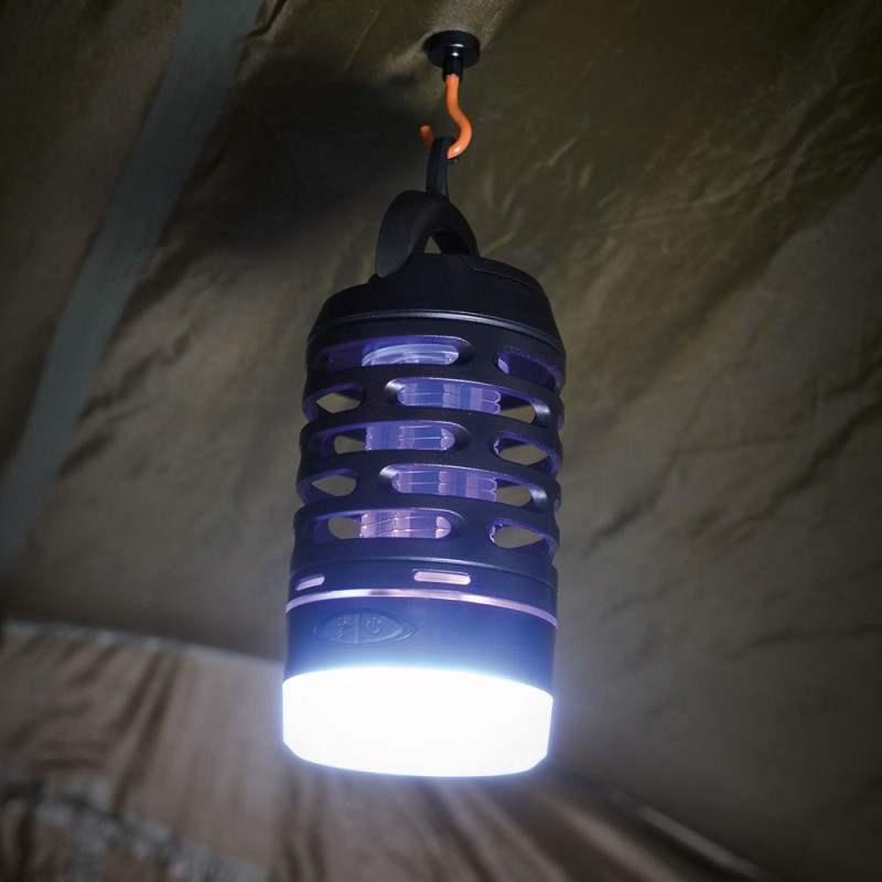 detail NGT lapač hmyzu Bug Zapper & Light System