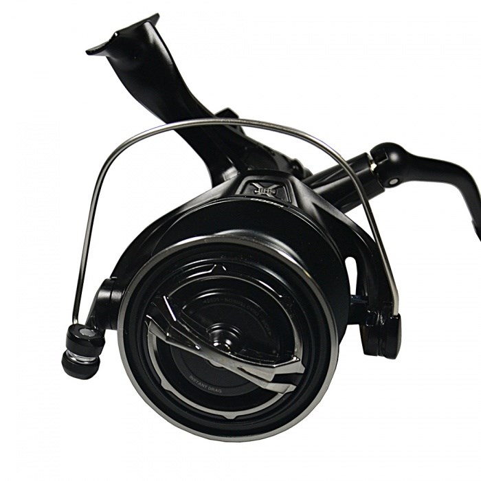 detail Shimano naviják Medium Baitrunner XT-B LC