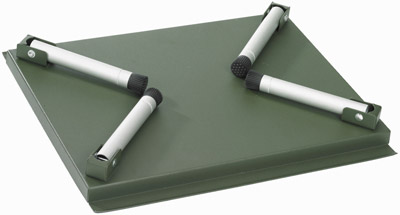 detail Pelzer stolek Bivvy Table