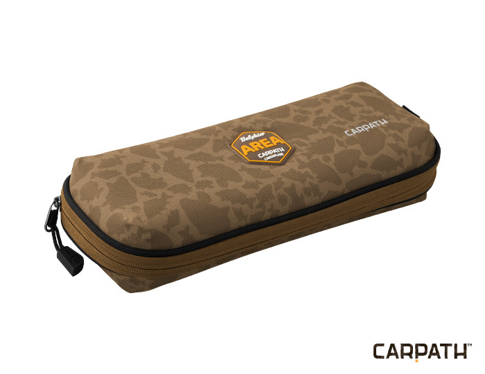 detail Delphin pouzdro Carpath Rig Lux