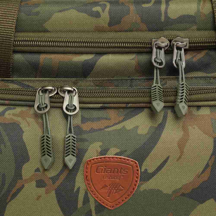 detail GF kaprařská taška Luxury Carp Carryall