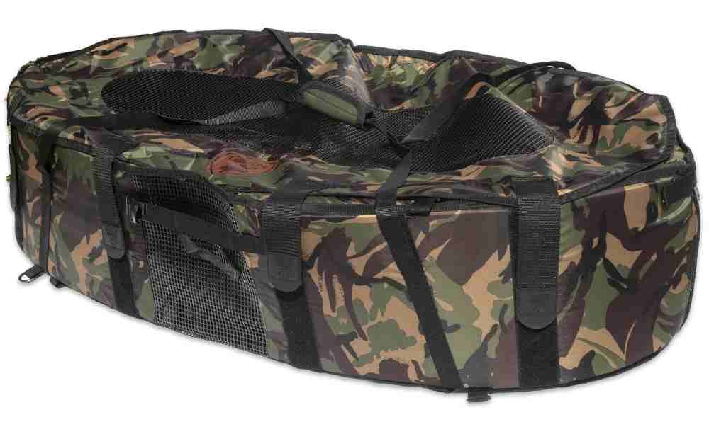 detail GF podložka Luxury Camo Unhooking Mat (2 části)