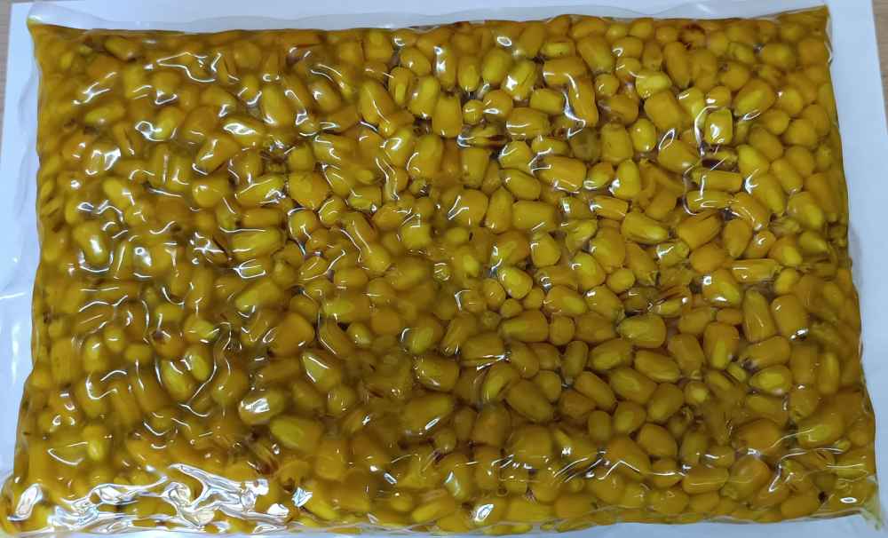 detail Kukuřice 1,5kg - Med (barva žlutá)