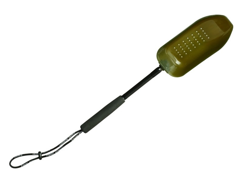 detail GF lopatka s rukojetí Baiting Spoon with holes + handle M (47cm)